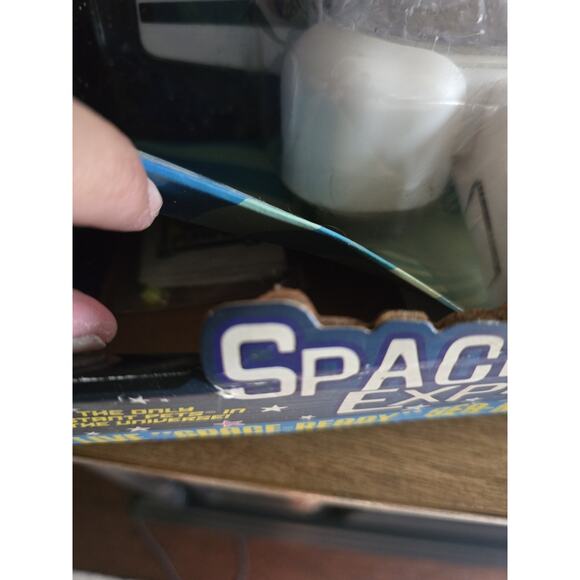 Vintage Amazing Live Sea Monkeys NASA Space Shuttle Tank Toy NIB 1997 - Picture 9 of 10